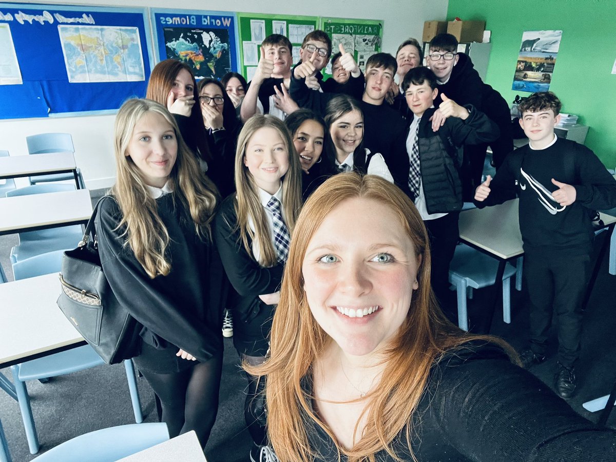 Final period making waterfalls out of cake with a wonderful S3 bunch 🌟 #TopGeographers #ediblegeography #geographyteacher <a href="/BerthaParkHigh/">Bertha Park High School</a> <a href="/BerthaParkSoc/">Bertha Park Social Subject & RMPS</a>