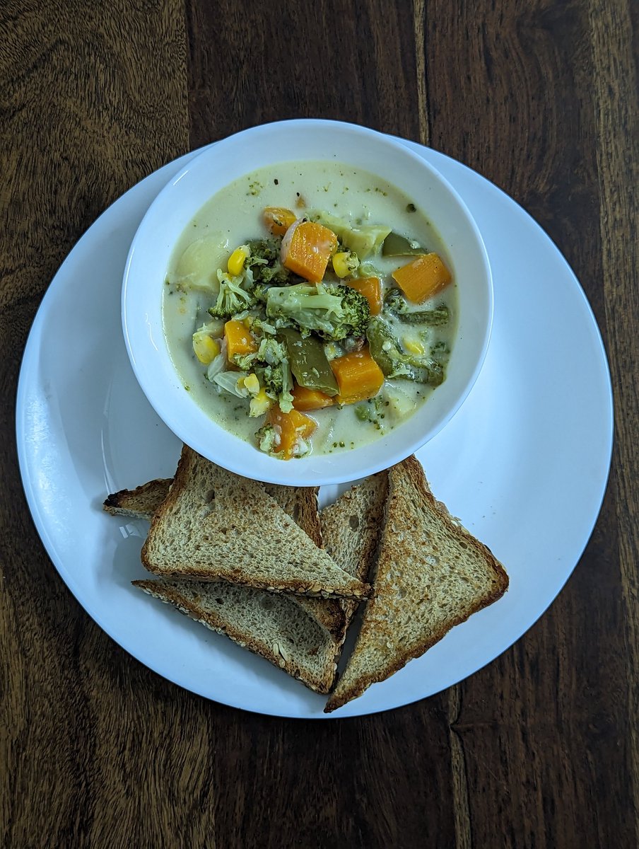 Something light food for dinner? Vegetable stew with toasted bread is something great. Chopped veggies saute in 1Tsp oil, 1Tsp ginger- garlic paste, 1Tsp pepper powder  for 2 min. Pressure cook 2 whistles. Then 1cup milk boil for 2 min, it's done. #gpkitchen #QuickRecipe