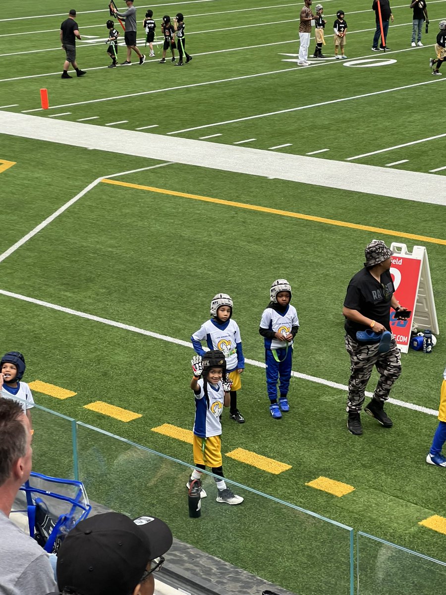 GarrettClarkIHX's tweet photo. Proud dad moment. Little man made playoffs and played at sofi stadium this past weekend. An unforgettable experience. I know in his heart at that moment he was in his happy place. 🏈🏈🏟️👑🤴couldn’t be anymore blessed !!  #nflflagie #bigtimewinner https://t.co/ziMowYSz3l