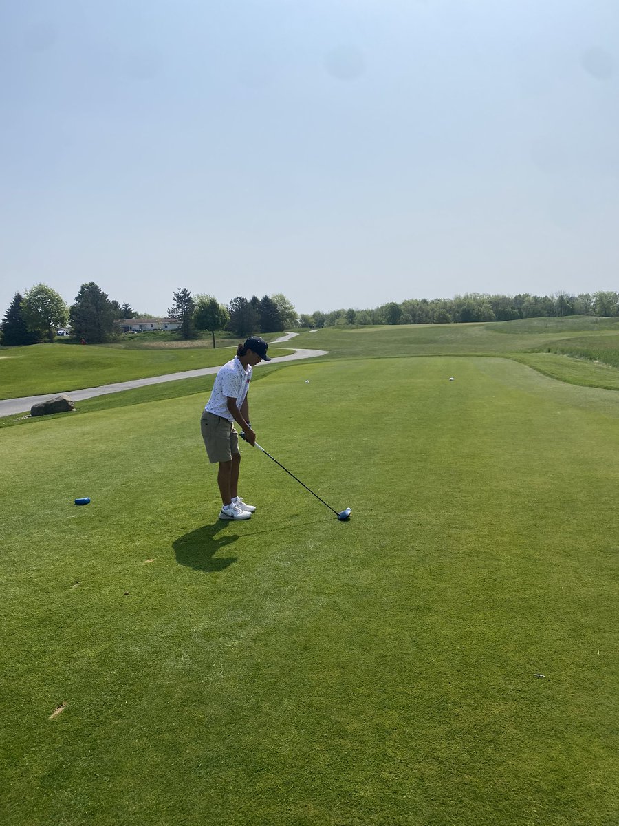 HUHS_BoysGolf's tweet photo. Beautiful day @GolfWCGC for the Hartford D1 Regional. Thanks for hosting @HUHS_Athletics.
#scorelow #huhs https://t.co/1Ss6XIH3L2