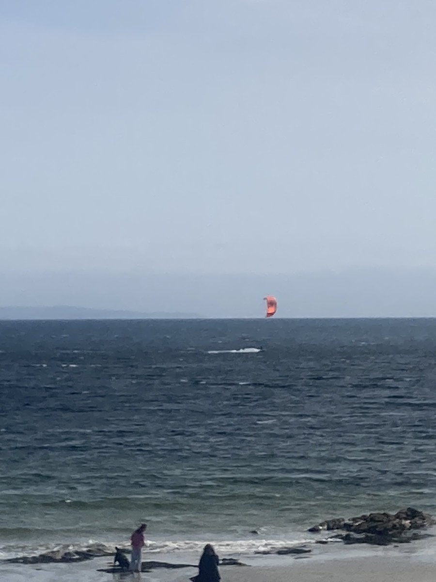 Noreendarcy's tweet photo. Trá an Spidéil anois - Spiddal Beach this afternoon tar éis cruinniú @RosnaRun áileacht @wildatlanticway @AranConnemara #beauty #galwaybay #gaeltacht #chonamara #connemara https://t.co/smpuEveOWu