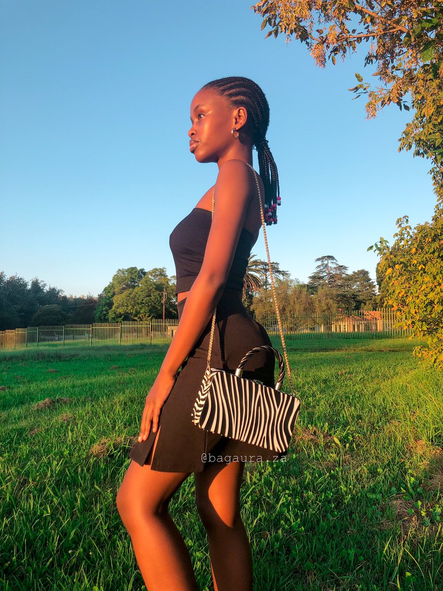 Bagaura_za's tweet photo. The Lil Zebra is still available 🦓
Get it for only R335! 

- Free delivery via Paxi 
- R50 delivery via PostNet

#drbags #bagaura #fashion #style #handbags #girltalkza https://t.co/Epf33Cluqd