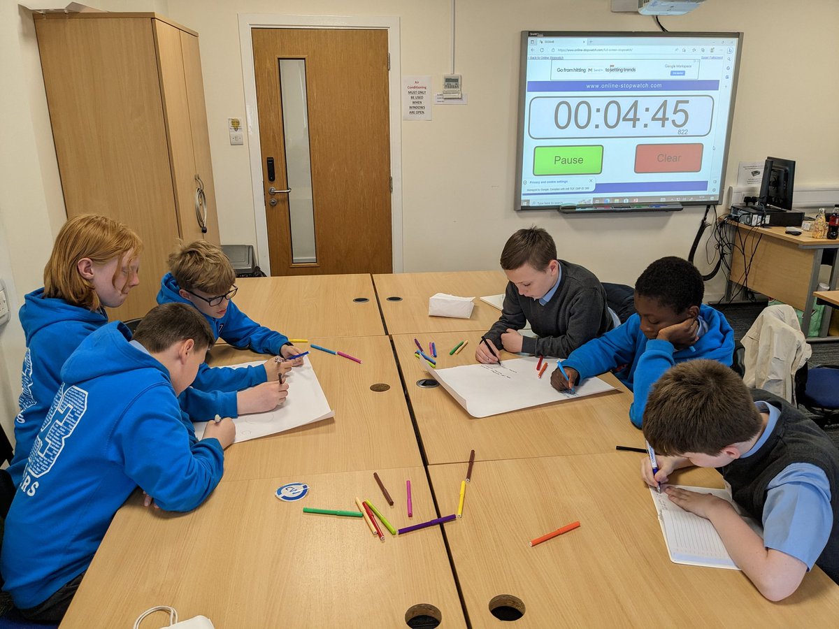 A great day with @SMARTSTEMs @Commsworld @NCLanarkshire @nlcpeople @YE_Scotland at the Primary Hub Event.

Thanks especially to @StAugustine_PS, @olsfprimary, @StAndrewsCumb, @StPatricksPrim2 for taking part in @ScotEntSchools Choccy Challenge!

#STEM #Collabiskey #enterprise