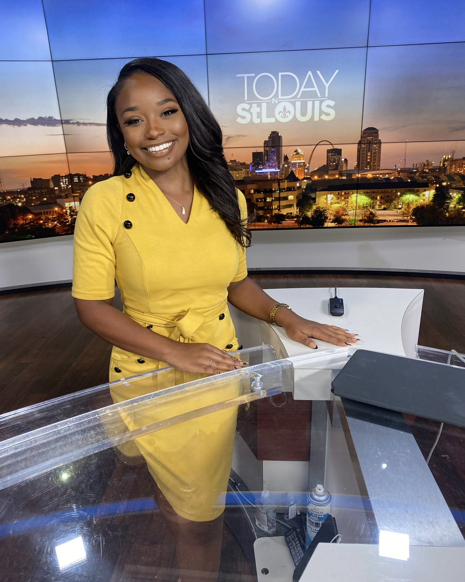 SydneyWANF's tweet photo. Iβve been #PROMOTED!! π
Iβm thrilled to announce Iβm now a weekday anchor at @ksdknews! Iβm officially stepping into my new role as the 4 a.m. anchor of our weekday βToday in St. Louisβ show!
Iβm so excited to keep growing with the news team I love. Iβm smiling BIG today! π₯³ https://t.co/JjzaAV7rjb