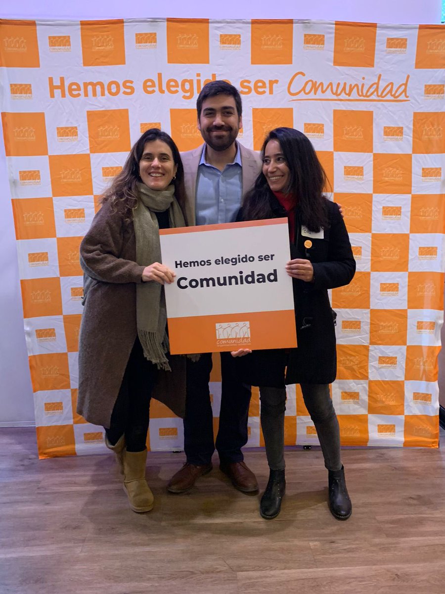 Nuestra directora ejecutiva <a href="/monogana/">Monica Gana</a> en la asamblea anual de <a href="/ComunidadOrgSol/">Comunidad Org Sol</a>