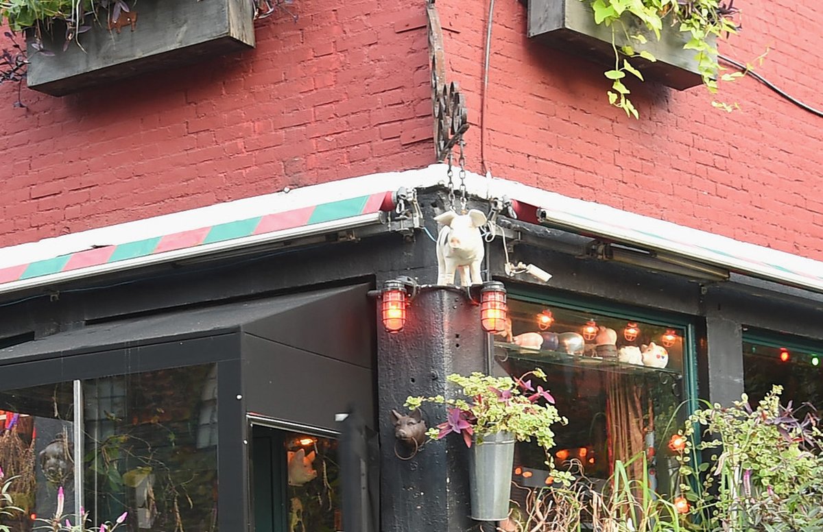 RT EaterNY "New Spotted Pig Building Owner Wants His Restaurant to Feel Like ‘a Clubhouse’ ny.eater.com/2023/5/23/2373… "
