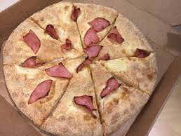 TheArcadeExeter's tweet photo. Our mega pizza deal is also returning! 
10” homemade pizza, a flagon of mead and ice cream for only £27.99

#pizza #mealdeal #homemade #homecooking 
@Beyonce fancy a slice!? https://t.co/WwvgIPjAK7