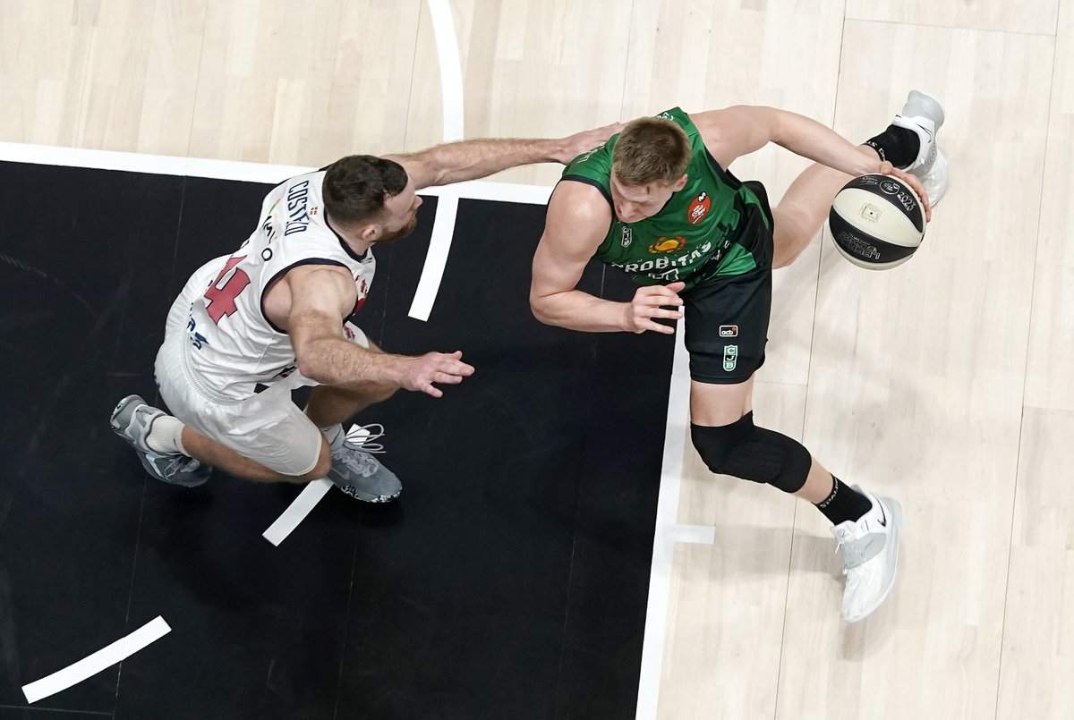 🚨 SORTEIG SAMARRETA ELLENSON COPA'23🚨

🤔 Què heu de fer per participar-hi?

1⃣ RT i like
2⃣ Comentar la publicació

#BadalonaÉsFutur