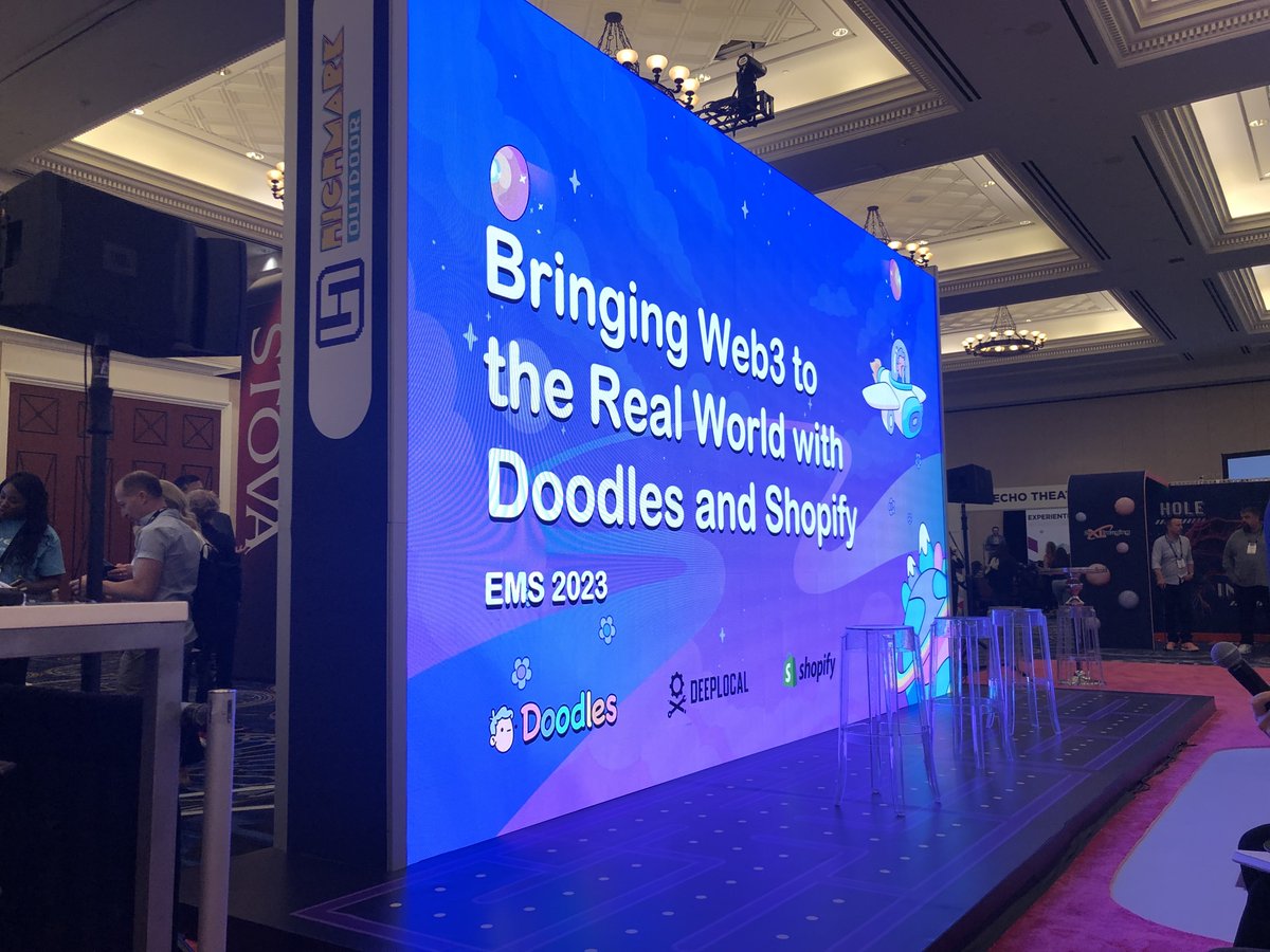 Mackenzie tweet media