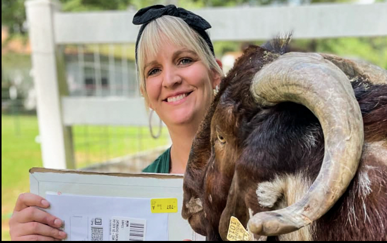 Kudos to our Member Brittany Scott, SMART Reproduction’s CEO and Export Coordinator! Take a moment to listen to this Grow Global podcast detailing her trailblazing path to success. conta.cc/432MsIf