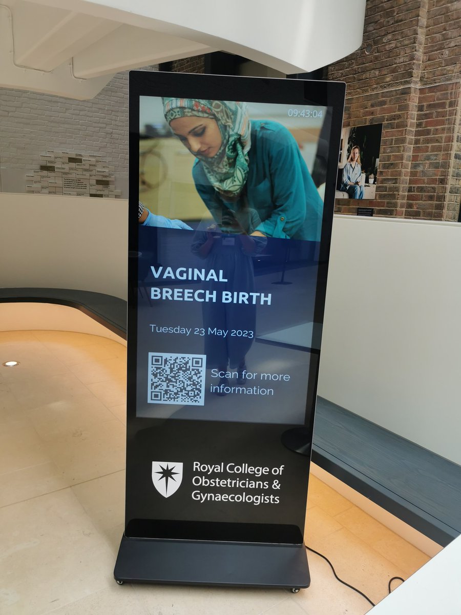 Great to be in @RCObsGyn today in London for the @optibreech vaginal breech birth course. Very informative with plenty of time for simulations to consolidate our learning. Good to see my former colleague @sarahjmurp here too! @ucdsnmhs @UCDMidwifery @HSELive @NWIHP