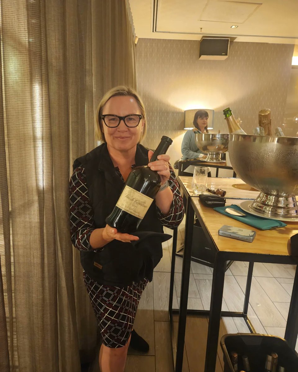 Jacqueline Harris of Klein Constantia Estate showing off a Magnum of the legendary Vin de Constance, one of the greatest wines of the world #MiguelChan #Sommelier #Africa #VindeConstance #SouthernSun #Constantia #HydePark #KleinConstantia #Sandton #African #Farmall #WineBar #Bar