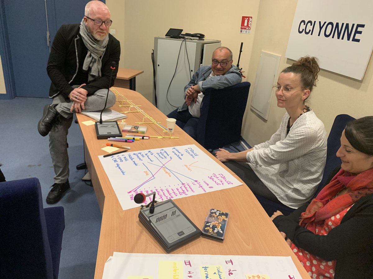 Team Building entre nos conseillers Équipe Jeune #PôleEmploiAuxerre et ceux de la <a href="/MLAuxerrois89/">Mission Locale de l'Auxerrois</a> 
Les partages d’idées étaient au rendez-vous