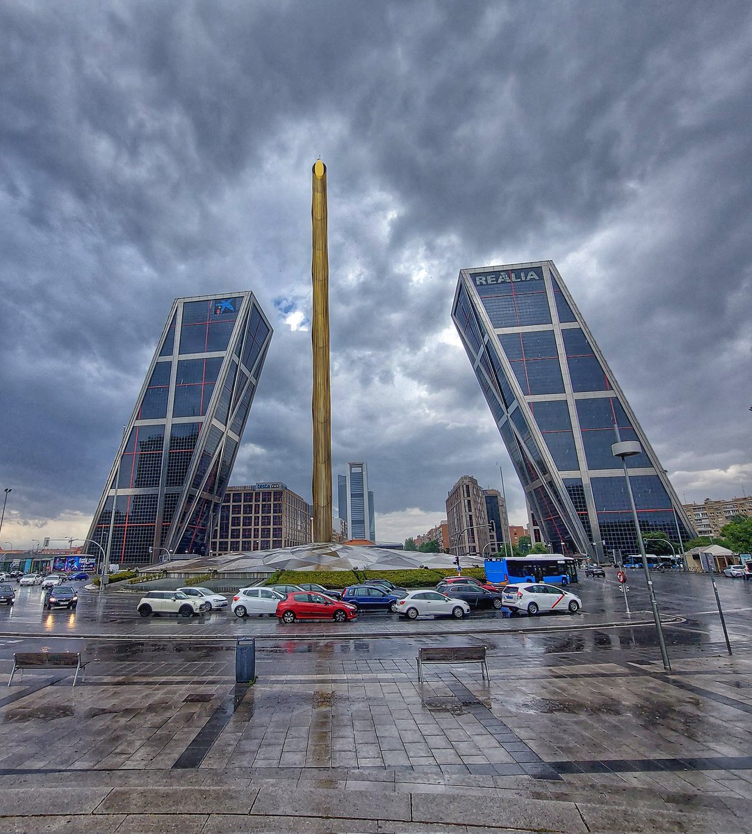 ManuelRevilla57's tweet photo. Lloviendo ahora mismo en #Madrid
¡Buena noticia! Sin ninguna duda https://t.co/ERvZXoZpz6