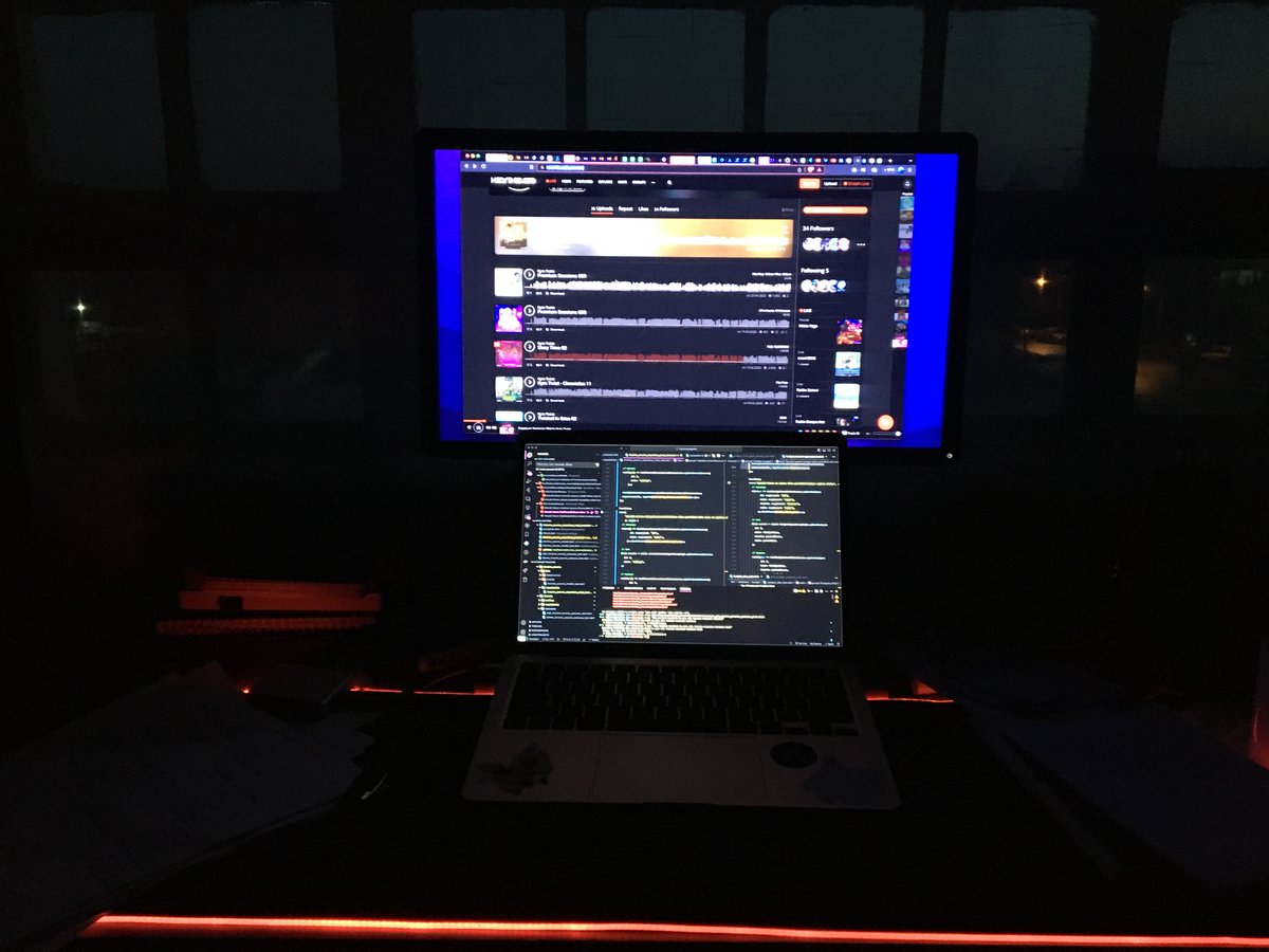 chegenbrian's tweet image. 🎧 Coding with electrifying DJ mixes as my soundtrack takes me to the ultimate flow state! 💻🎶 The beats fuel my creativity and keep me in the zone. 🙌💻 #CodingFlow #DJMixes #ProductivityHacks
play it from hearthis.at/kymtwist/