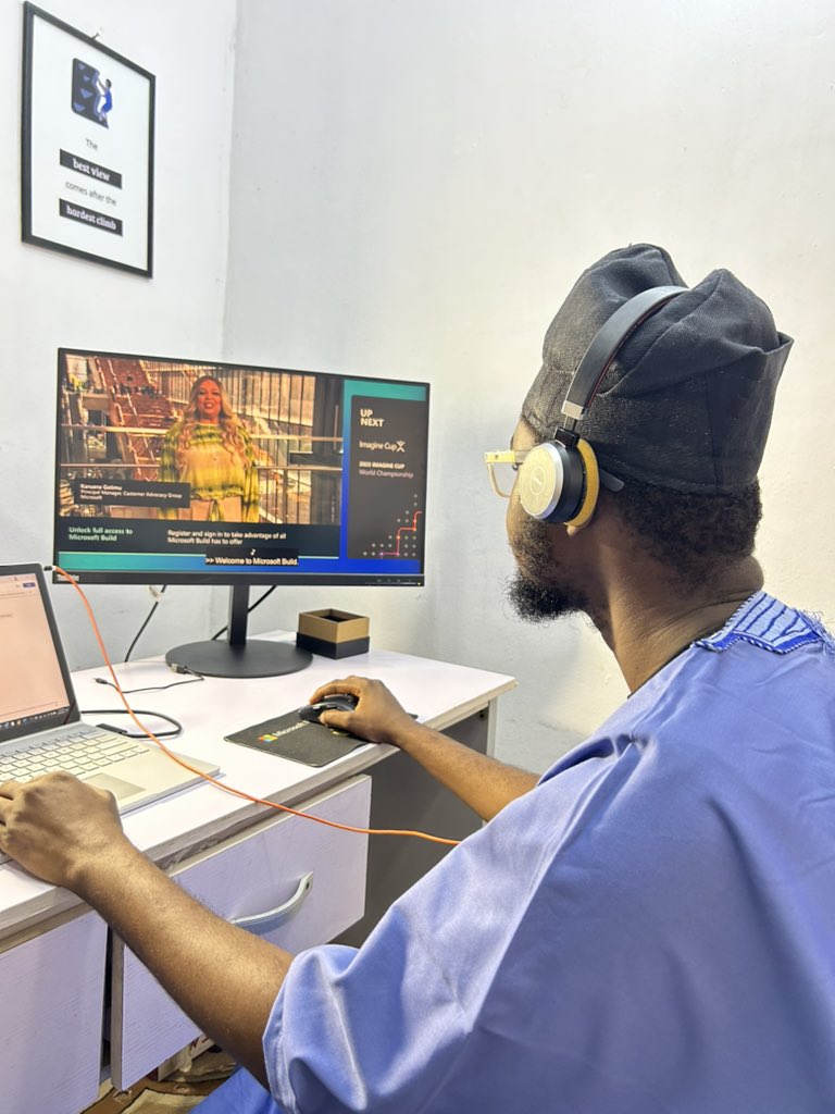 DavidAbu_'s tweet image. Too many Data announcements , too heavy so I had to wear trad 

@msdev #MicrosoftFabric #MicrosoftBuild