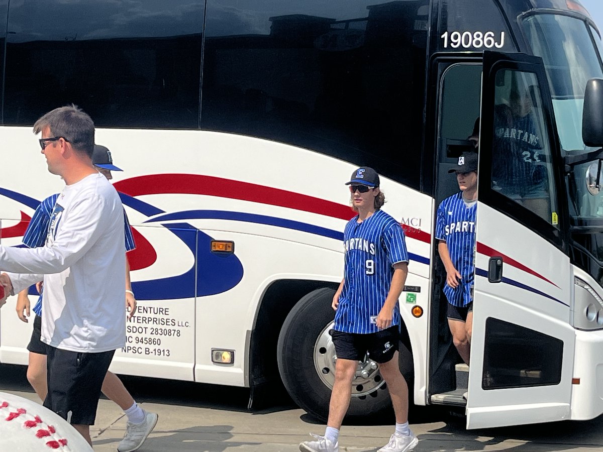 LPSAthletics's tweet image. The 2023 Class A state champion Lincoln East baseball team was honored today at the annual LPS 5th grade outing at Lincoln Saltdogs baseball. Congratulations Spartans!! #GOLPS #GOLE