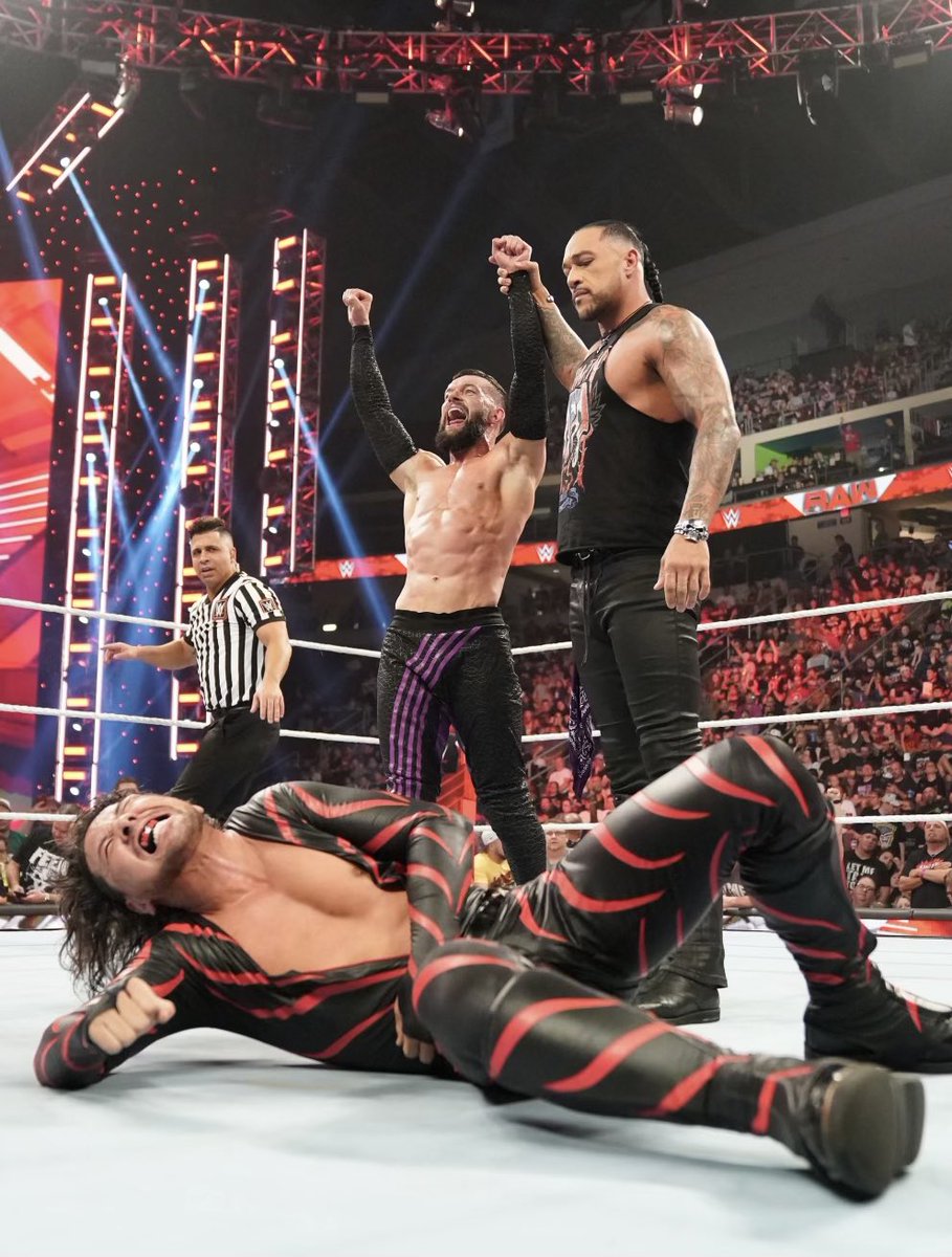 FinnBalor's tweet image. SENPAI HAHA