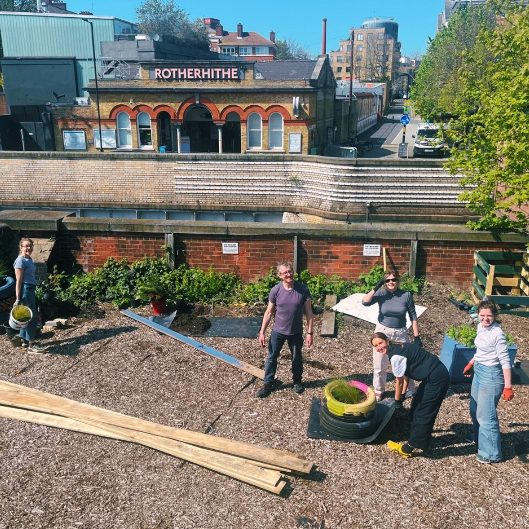 Rosie Martin, a project assistant at #MeanwhileSpace, is a skilled landscape architect who has recently developed a plan for a community garden at meanwhile project, The Hithe.

Click here to learn more: linkedin.com/feed/update/ur…