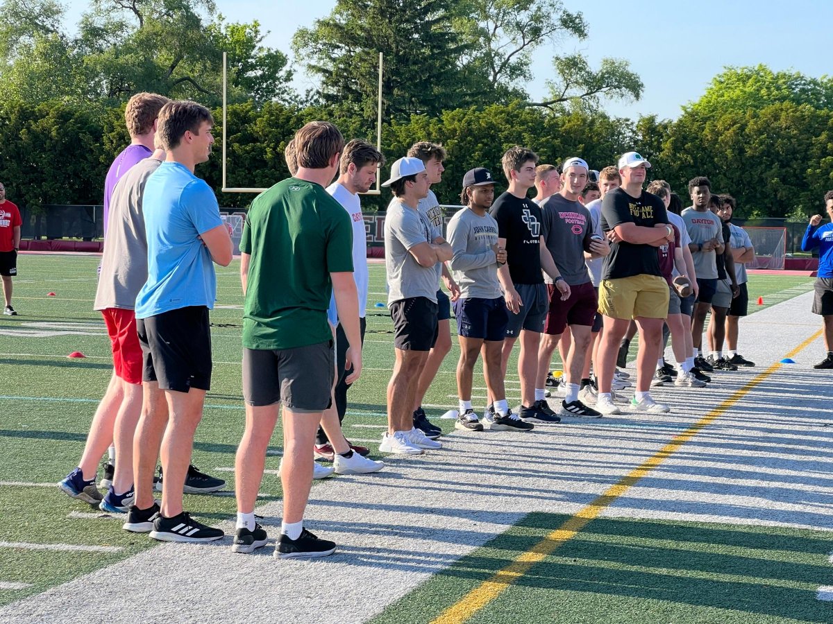 We had nearly 200 grade school students come out on Sunday to work with our Marist alumni that currently playing football in college! Thanks to our alumni for making this such a great and memorable camp for these future RedHawks! #MaristPride #MaristAlumni
