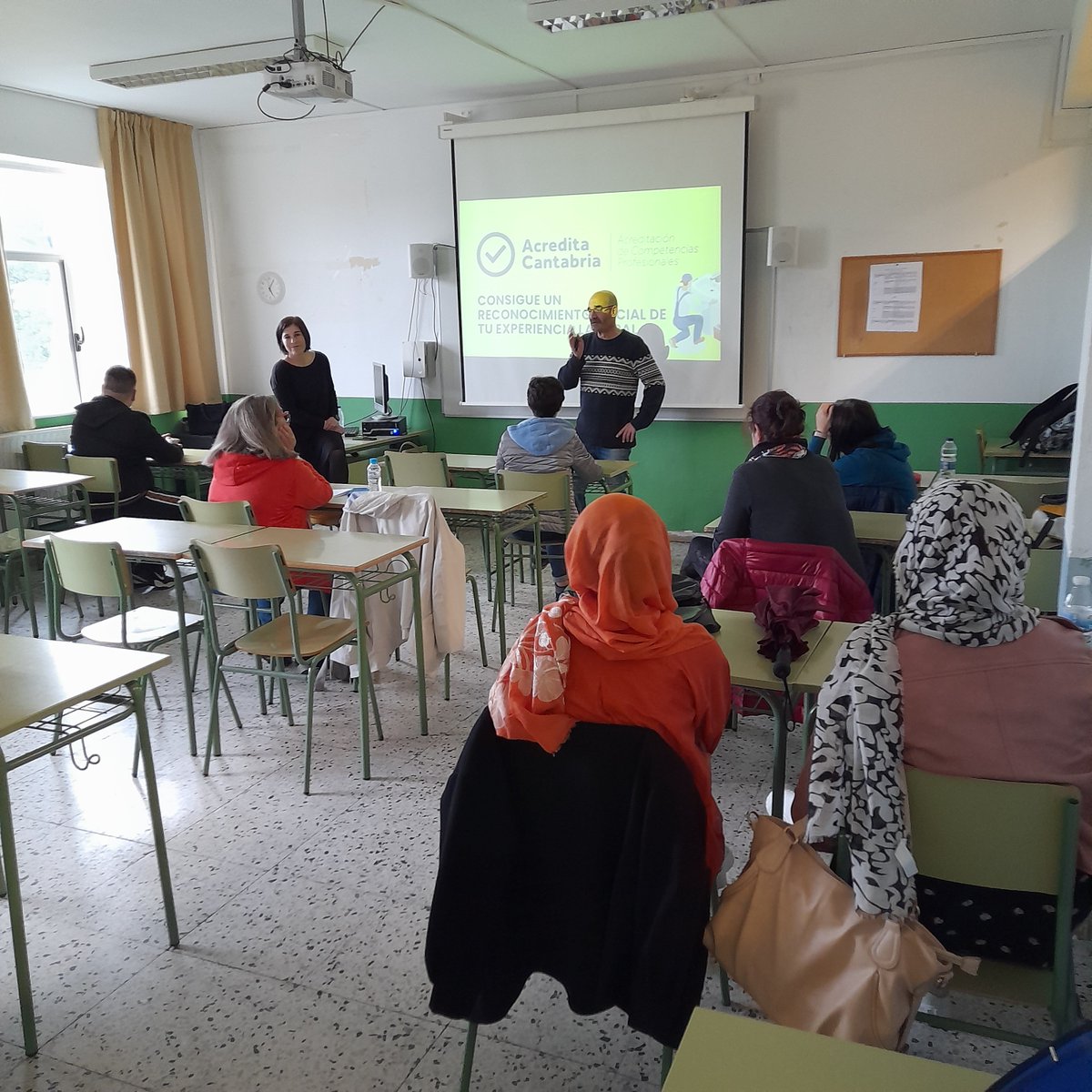 Charla informativa sobre acreditación de competencias a nuestro alumnado de <a href="/CEPAdeLaredo/">CEPA LAREDO</a>
#FP 
#acreditacompetencias