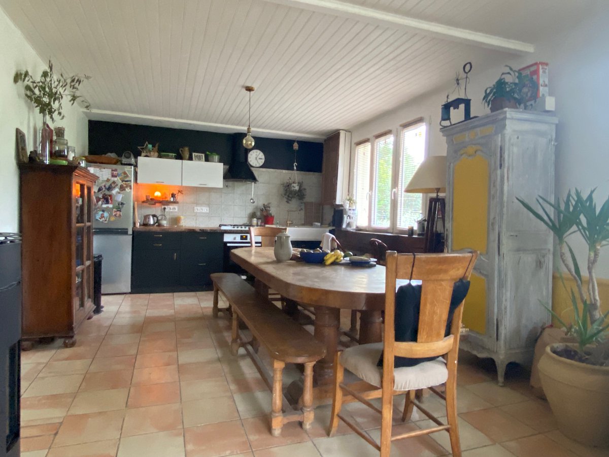 abbimmo's tweet photo. Magnifique #plainpied en pierre rénové avec goût dans un #village au #sud de #bagnolssurceze.
Plus d'infos:
https://t.co/ZsNt7ex33I https://t.co/rGFdo1ugKk