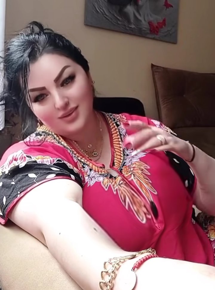 صباح الخير للجميع اخباركم شتقتلكم كثير