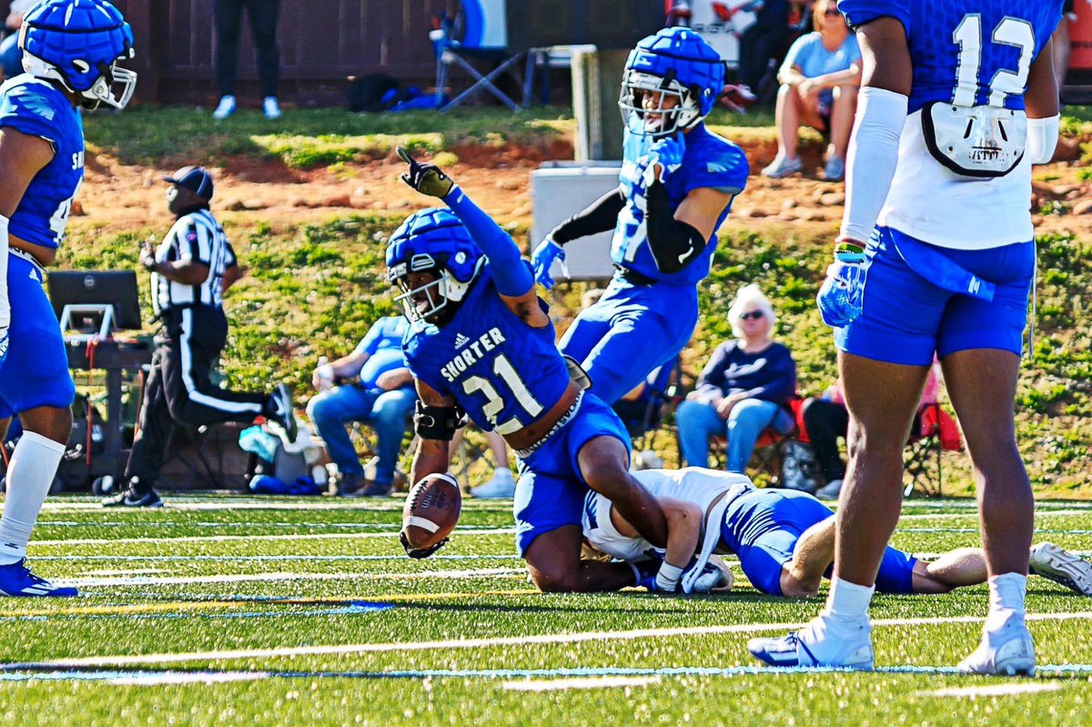 24TJack's tweet photo. After a great talk with coach @SU_Coach_Robles I am blessed to say I have recovered an offer from Shorter University! @Acxuniverse @firstcoastbucs @MohrRecruiting @Andrew_Ivins @ChadSimmons_ @On3Recruits @247Sports @bhernyscoutguy https://t.co/7hCA74iS0t