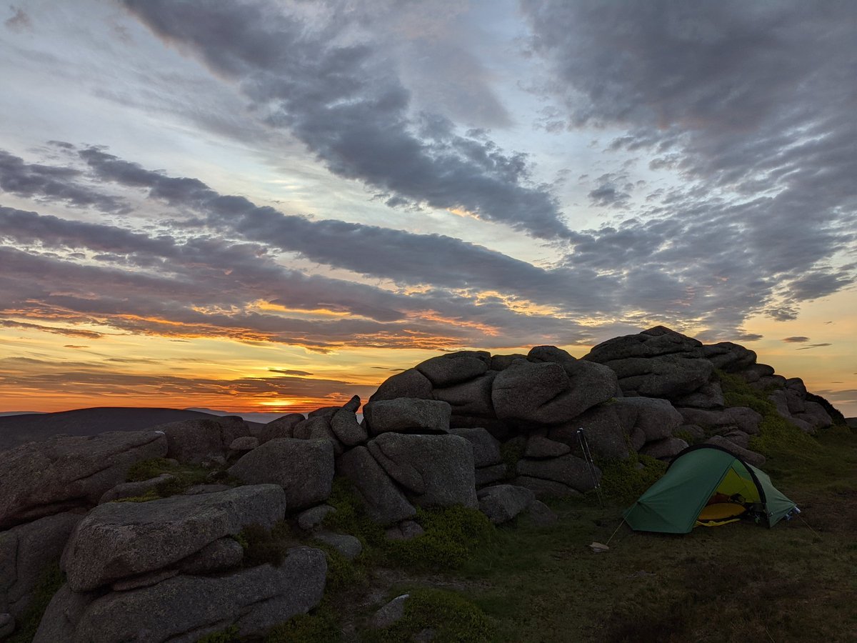 Cracking sunset at my camp on Clachnaben this evening 😀.  #TGOC23