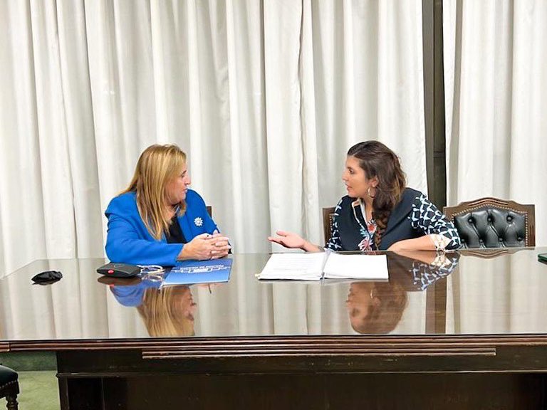 Las universidades no están escindidas de la realidad. El vínculo con el Estado y los territorios es fundamental para promover la producción del conocimiento situado y enriquecer la gestión pública.

Desde <a href="/ambientepba/">Ambiente Provincia</a> vamos a seguir articulando para promover estas iniciativas