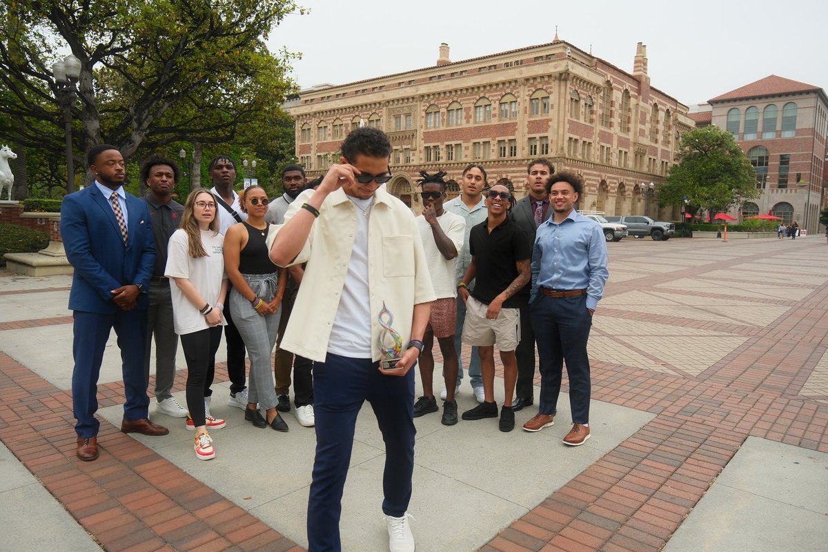 Student-Athlete of the Year😤

<a href="/mylesrice02/">𝕸𝖞𝖑𝖊𝖘 𝖗𝖎𝖈𝖊</a> 🤝 @bsasummit