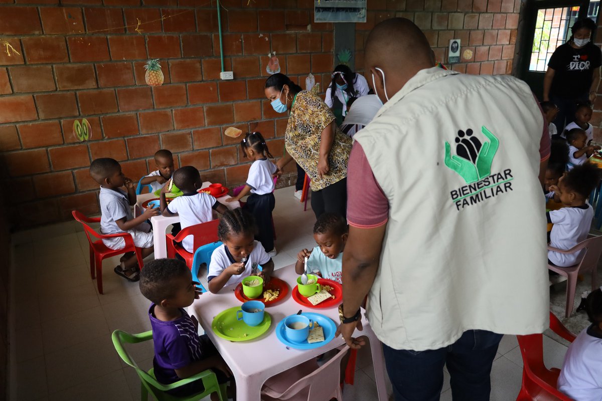 revistachoco1's tweet photo. ICBF REGIONAL CHOCÓ, LIDERA MESA TÉCNICA EN EL MUNICIPIO DEL BAJO BAUDÓ (PIZARRO )  
En este municipio se realizaron diferentes actividades, para verificar y garantizar la prestación del servicio a las niñas y niños de la primera infancia
https://t.co/a6cLRcHxHL https://t.co/pEvuDLYiSE