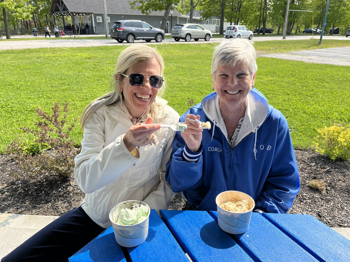 LorangerOOB's tweet photo. What a great way to celebrate two educators last faculty meeting EVER! Congrats! #OOBGULLS https://t.co/6UxT2DT3ba
