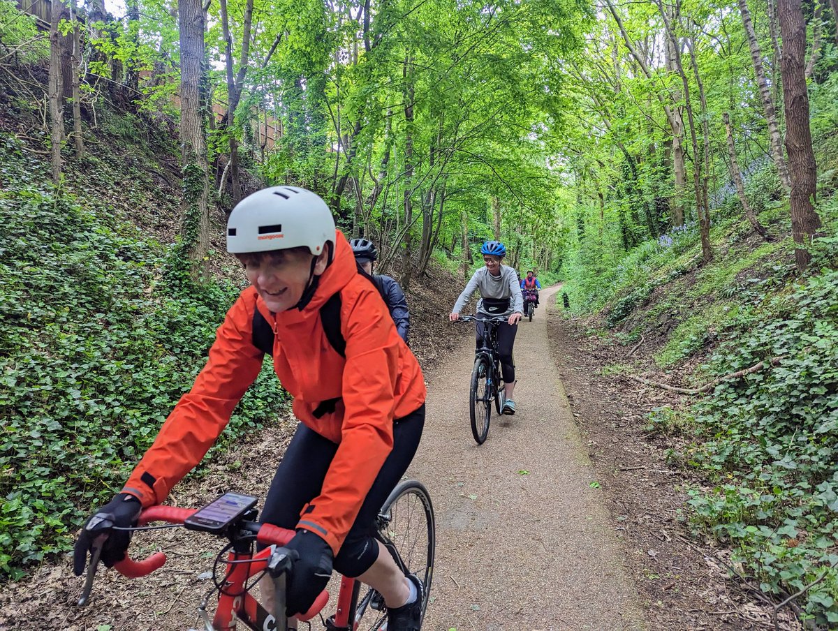 MyBikeAdventure's tweet image. Fab ladies ride via @A38Cycleway, Harborne Walkway and  @SustransWMids portrait bench 🚲🤗 

#SmilesForMiles #Cycling #Birmingham #GirlSquad