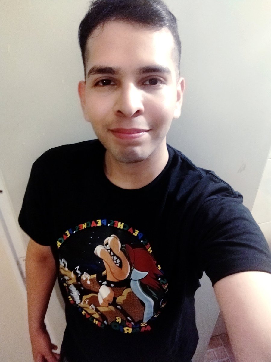 samuel_bemol's tweet image. Peaches peaches... 🎹🎶
#Regalodecumpleaños