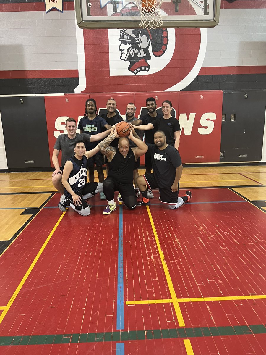 PCSingh_'s tweet photo. @DRPSWestDiv  Today, Officers from DRPS and it’s various divisions banded together to play against the Dunbarton High School Basketball Team in Pickering. Although a close game, @DunbartonDHS basketball team was able to close out! Congrats and good game! https://t.co/wok0VX4YrL