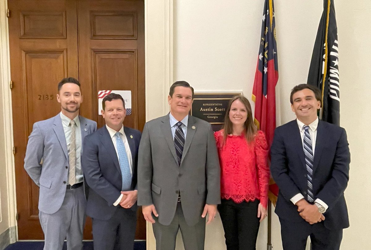 HunterandAngler's tweet image. As the backbone for conservation funding, America’s sportsmen &amp;amp; women have earned a seat at the table, and events such as our 2023 Farm Bill Fly-In, hosted and organized by CSF, help give sportsmen and women a voice in the nation’s highest governing body. csf.salsalabs.org/2023_farm_bill…