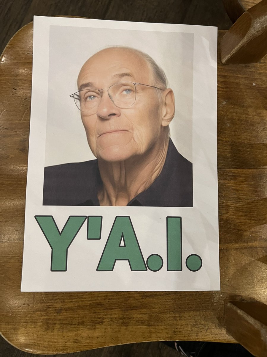 jasonnurse's tweet image. Artificial intelligence 🤖 and comedy 😂..

Best joke(s) of the night so far ! 🤣😂🤣

And can’t post this without mentioning MILDEW! Well done ChatGPT!! 💦🤖

Great talk @tpargetergrey 

#Pint23 #Kent #AI #ChatGPT #comedy #jokes