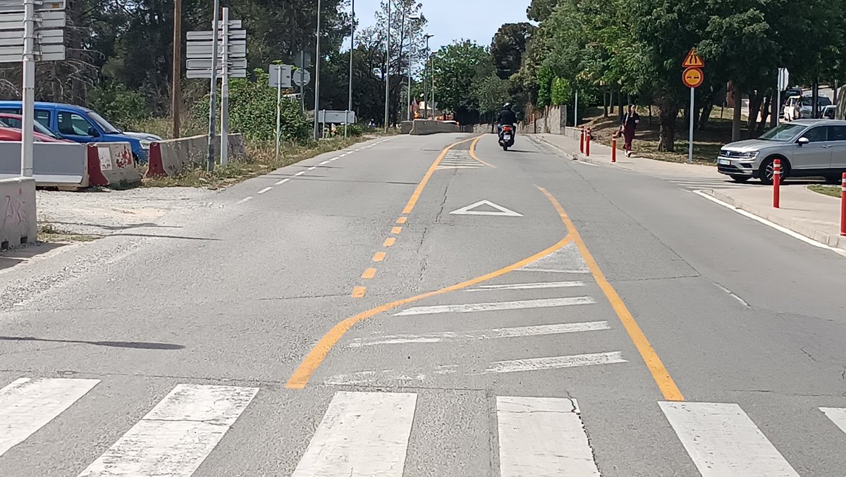 Un vocal a l'EMD de #Valldoreix pot aconseguir moltes coses, encara que estigui sol. Tot depén de si les propostes son assenyades. Per exemple, aquest carril d'incorporació, es va fer gràcies a que en Francesc Cardoner, va presentar recursos al projecte, a pesar de no ser vocal