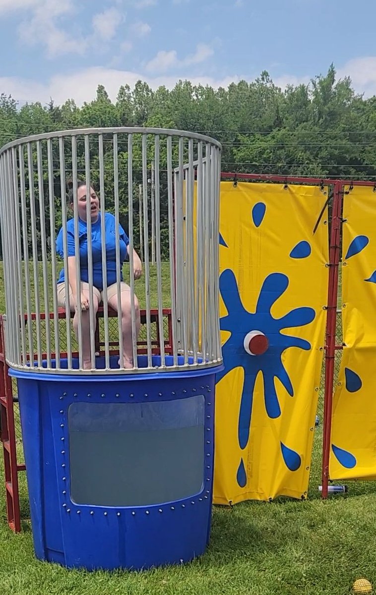 Mrs. Kidwell or Mrs. K tweet media