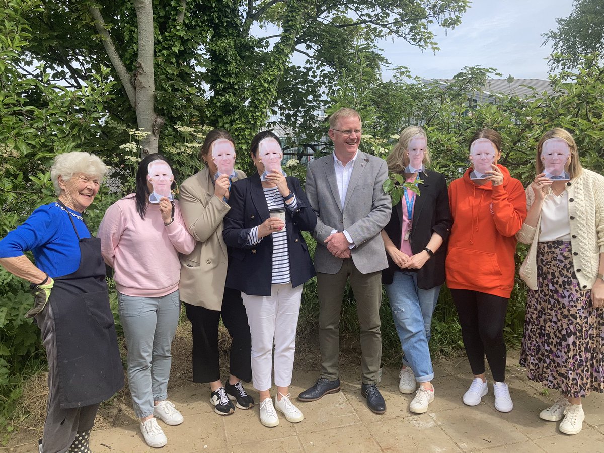 The celebrations have begun as we bid a fond farewell to <a href="/stevemcentegart/">Steve Mc Entegart</a>. Great to have our  team of Year heads mark this special occasion. Coffees, cake and some garden sunshine. #retirement #teamwork #dreamwork 🌟🌟🌟