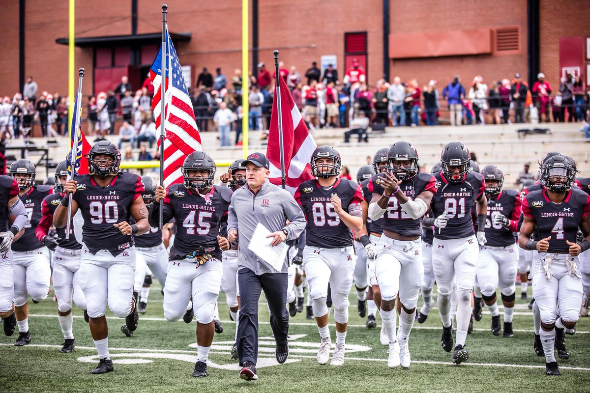 AthleteBruce's tweet photo. #AGTG ✝️ EXTREMELY BLESSED TO RECEIVE AN OFFER FROM LENOIR-RHYNE UNIVERSITY! @CoachHornsby_LR @GregPort17 @Coach_RHarris @pat_stoddard @train0187 @CoachRowe10 @JuliusTrenches @DLInstructor91 @CatesSports https://t.co/tQXsMCi4lF