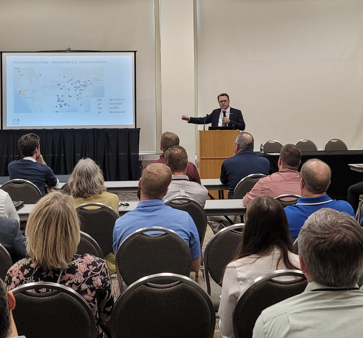 CSWEA's tweet photo. Randy Wirtz from Strand Associates, Inc. presenting in the Biogas/Heat Recovery track on "Digester Gas - New Technologies, New Markets, New Thinking".
.
.
#csweaevents #cswea #annualmeeting #session https://t.co/dEaGbAyJdE