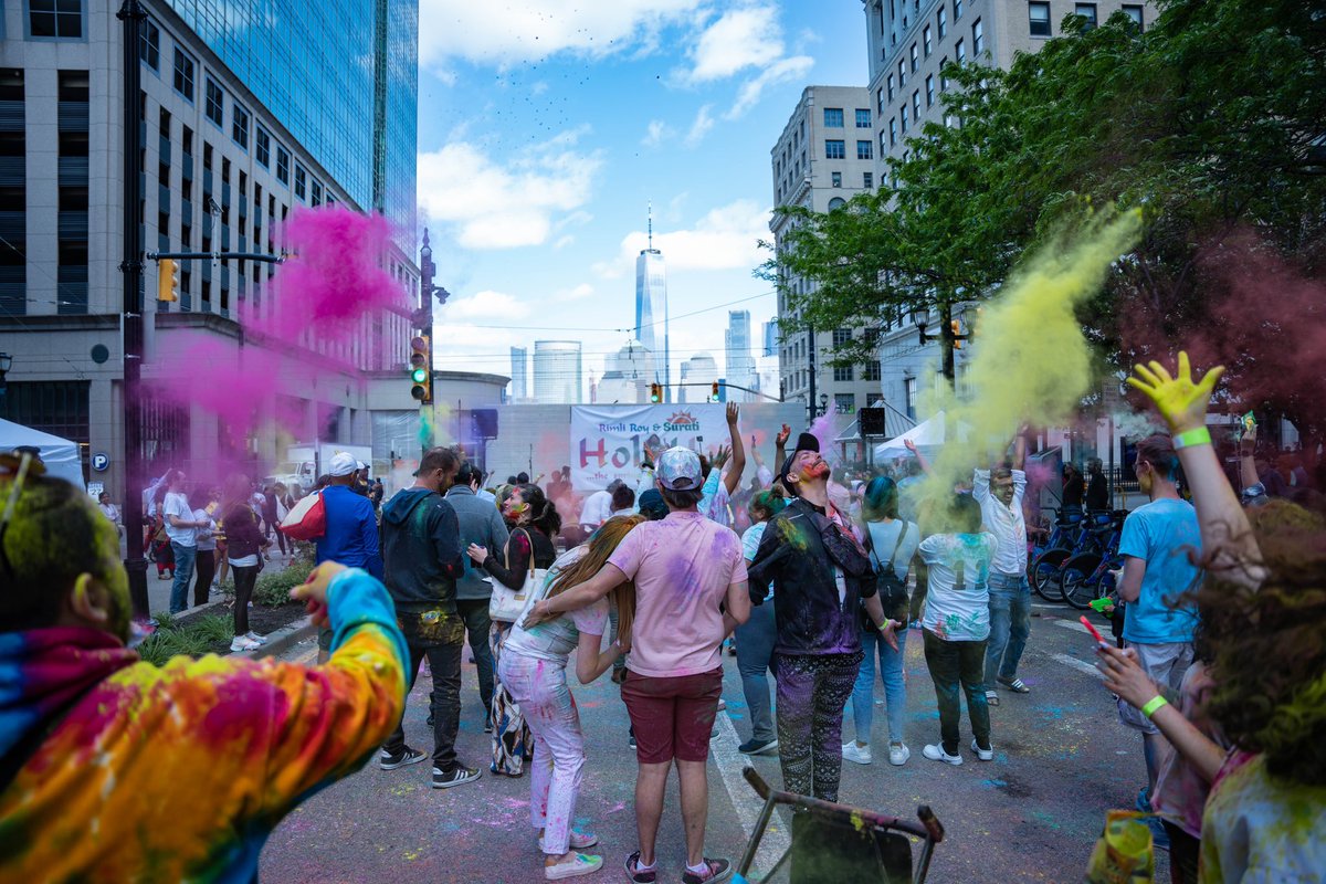 ForSurati's tweet photo. Holi Hai once again was amazing! Marked in vibrant hues, Holi Hai surpassed all expectations! 🙌✨

Thank you everyone for coming out and everyone who made this event come to life! 

📸 Carolina Rosario 

#holifestival #holi #festival #happyholi #holihai #indianfestival #holifest https://t.co/48cpm7Rmx5