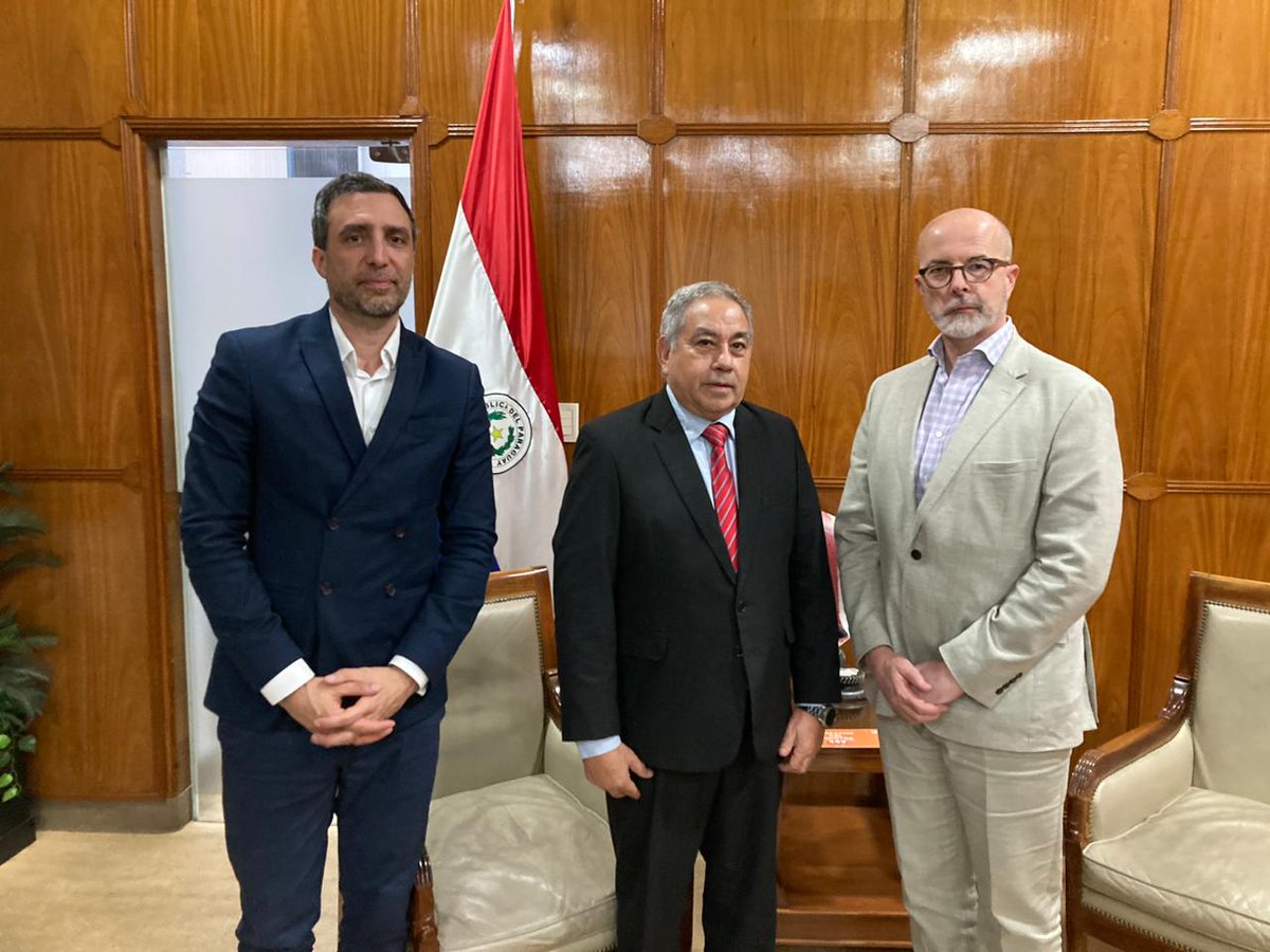 Jonathan Knott tweet media