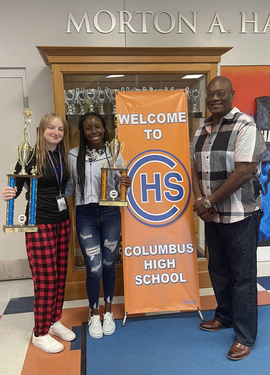 Sportsvisions salutes Columbus Blue Devils pictured left “Peaceful River Services David Williams Memorial Courage Award”
Michaela Miller and Female Athletes of the Year Shambra Elam and not pictured Serenity Hickman 
#Sportsvisions #MCSD #GHSA #Femaleathletes #columbusbluedevils