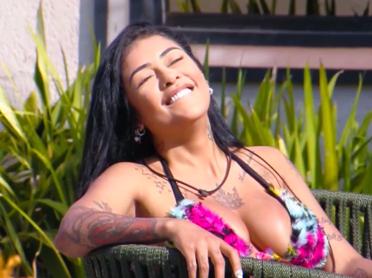 medradome's tweet photo. QUE MULHER! 🥵❤️ #AGrandeConsquista https://t.co/SJMgLsVkdY