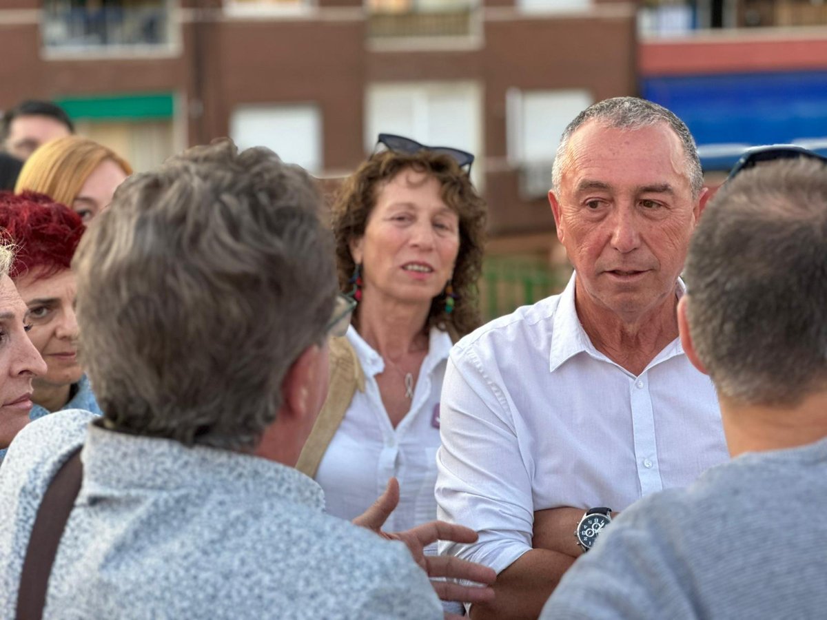 Diumenge, <a href="/joanbaldovi/">Joan Baldoví ;)</a>  va escoltarcom sols ell sap fer les reivindicacions de la Plataforma pel Soterrament de les Vies. Tenim un compromís: portarem les reivindicacions per a que s'escolte la veu dels nostres pobles.
mtr.cool/adwwwarzex
#pertotelqueimporta #28m #28maig2023