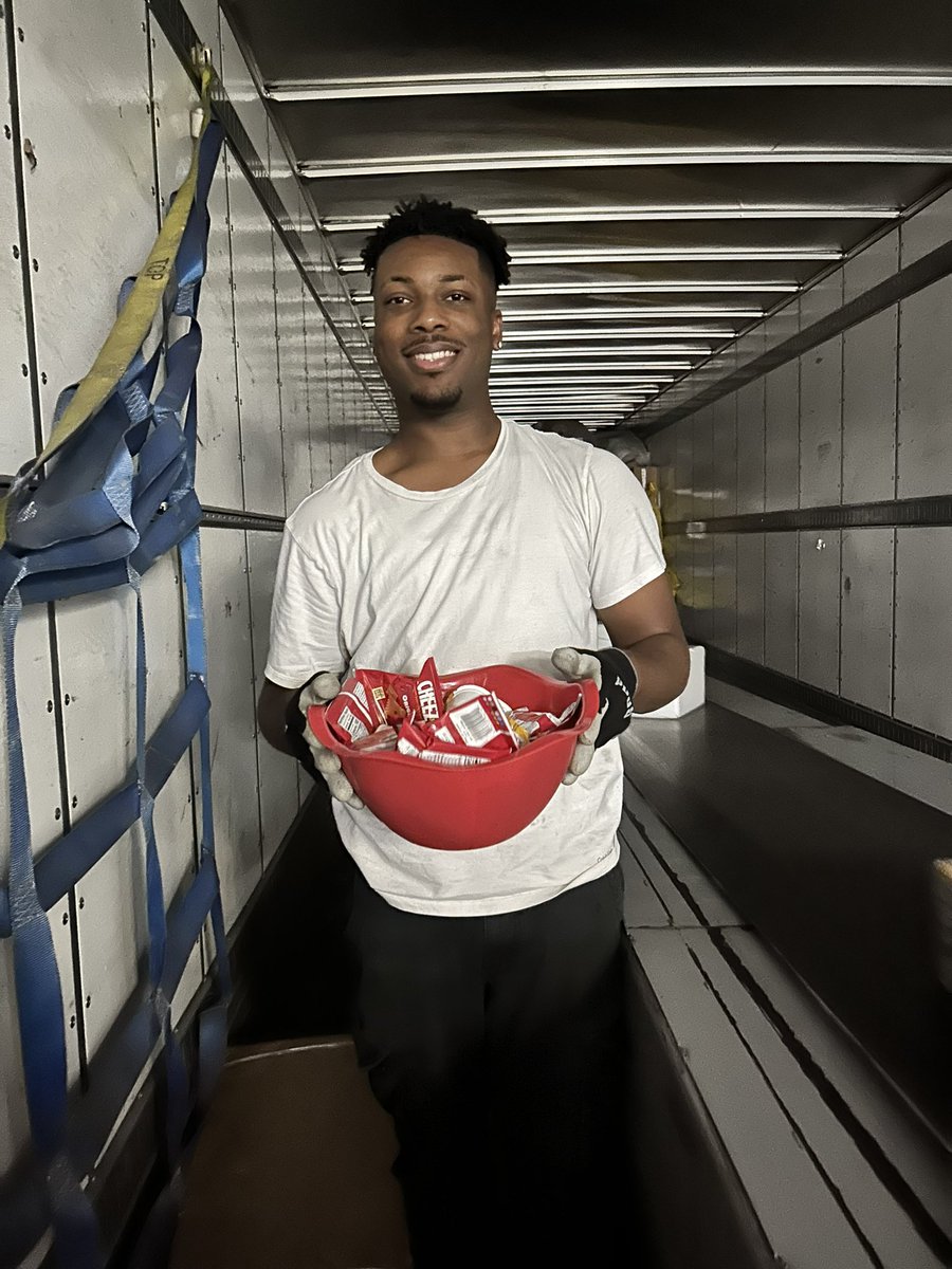 DFW Day Hub (@hubdfw) on Twitter photo Safety Blitz 📣 Feeder unload knows to not catch falling packages 📦 <a href="/joeboyleups/">Joe Boyle</a> <a href="/0d2e89c63a4b4d2/">The Planterizer (Jo Ann Johnson)</a> <a href="/SueLisemby/">S. Lisemby @#RGRLVR</a> <a href="/KennekeSteven/">Steven Kenneke</a> <a href="/DfwUps/">DFW UPS</a> Safety Blitz 📣 Feeder unload knows to not catch falling packages 📦 <a href="/joeboyleups/">Joe Boyle</a> <a href="/0d2e89c63a4b4d2/">The Planterizer (Jo Ann Johnson)</a> <a href="/SueLisemby/">S. Lisemby @#RGRLVR</a> <a href="/KennekeSteven/">Steven Kenneke</a> <a href="/DfwUps/">DFW UPS</a>