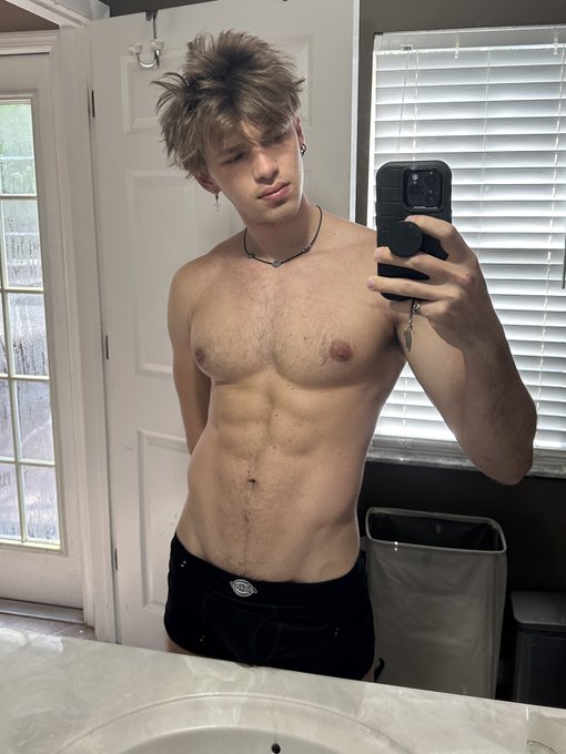 Summer rain > https://t.co/cFZ6uFsGbk